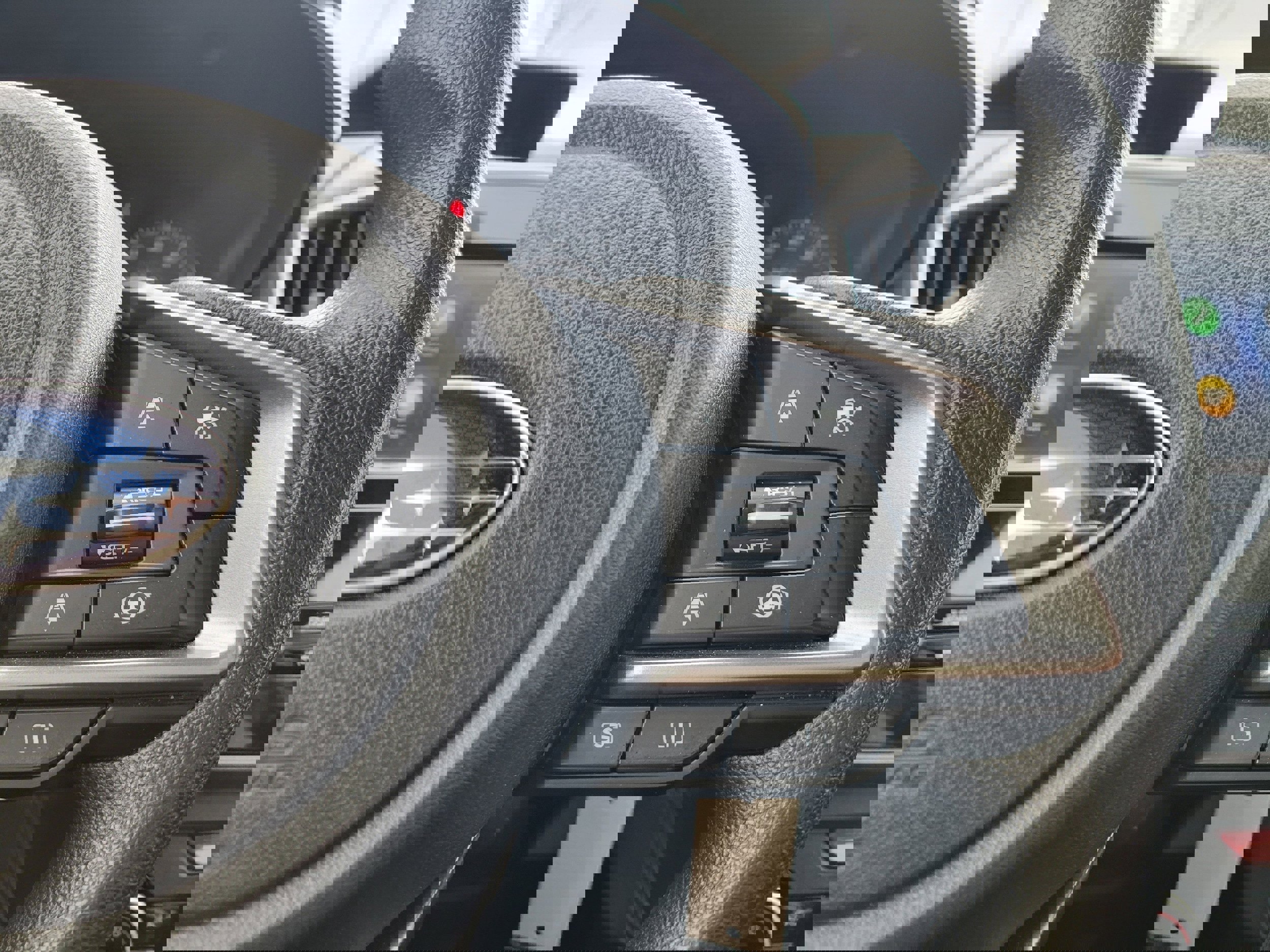 Certified 2023 Subaru Crosstrek 2.0i image 15