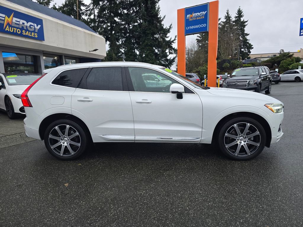 Used 2021 Volvo XC60 T5 Inscription w/ Advanced Package image 9