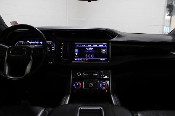 Used 2021 GMC Yukon XL Denali w/ Denali Ultimate Package image 19