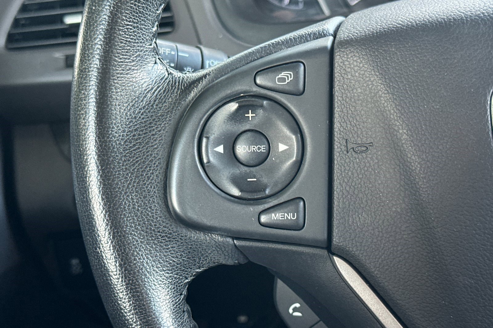 Used 2014 Honda CR-V EX-L image 27