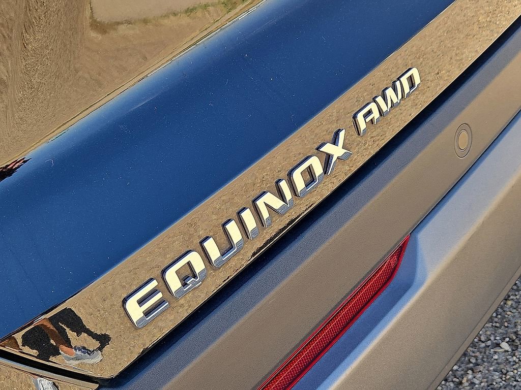 Used 2025 Chevrolet Equinox LT image 11