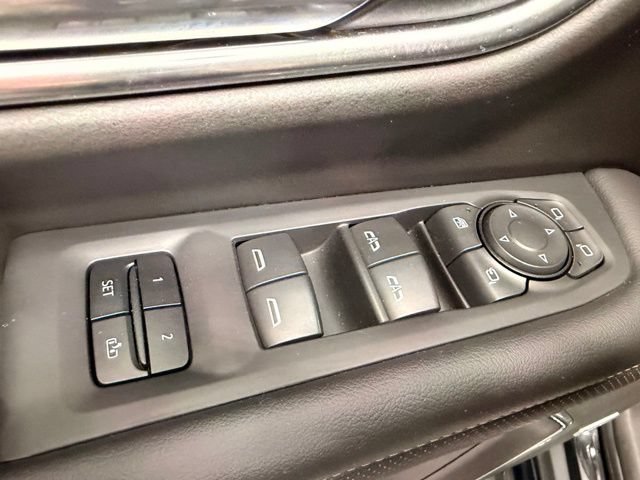 Used 2021 GMC Yukon AT4 w/ Rear Media and Nav Package AWD/4WD image 27