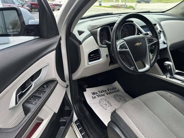 Used 2011 Chevrolet Equinox LT w/ Driver Convenience Package image 11