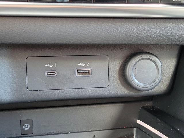 Used 2023 Nissan Rogue Platinum w/ Platinum Premium Package image 19