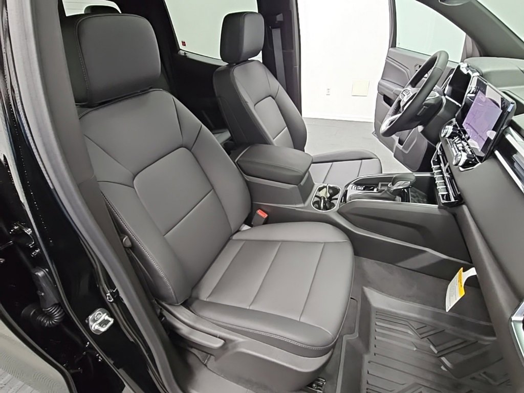 New 2026 GMC Canyon Elevation w/ Convenience Package image 41