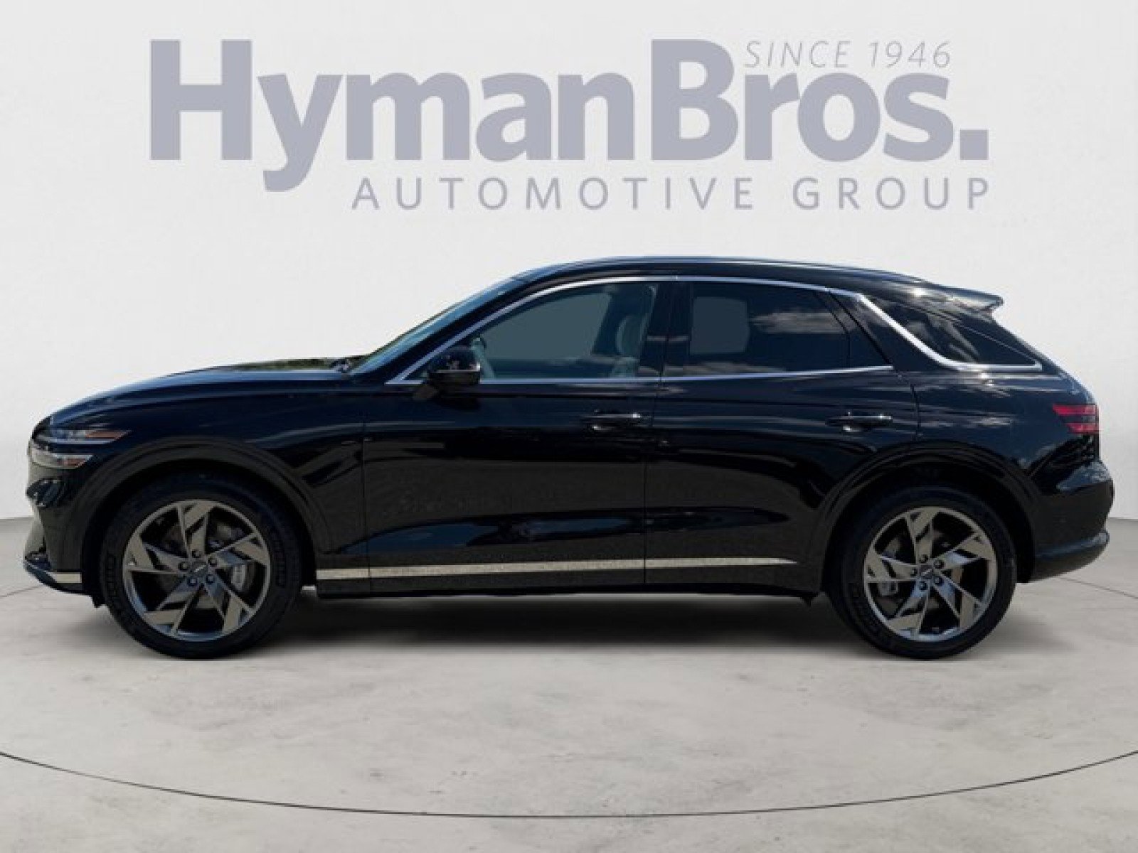 Used 2023 Genesis Electrified GV70 AWD/4WD image 6