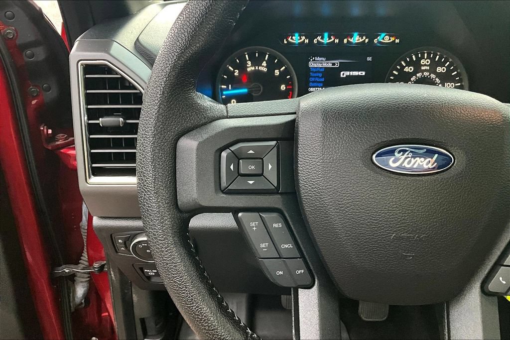 Used 2016 Ford F150 XLT w/ Equipment Group 302A Luxury AWD/4WD image 15