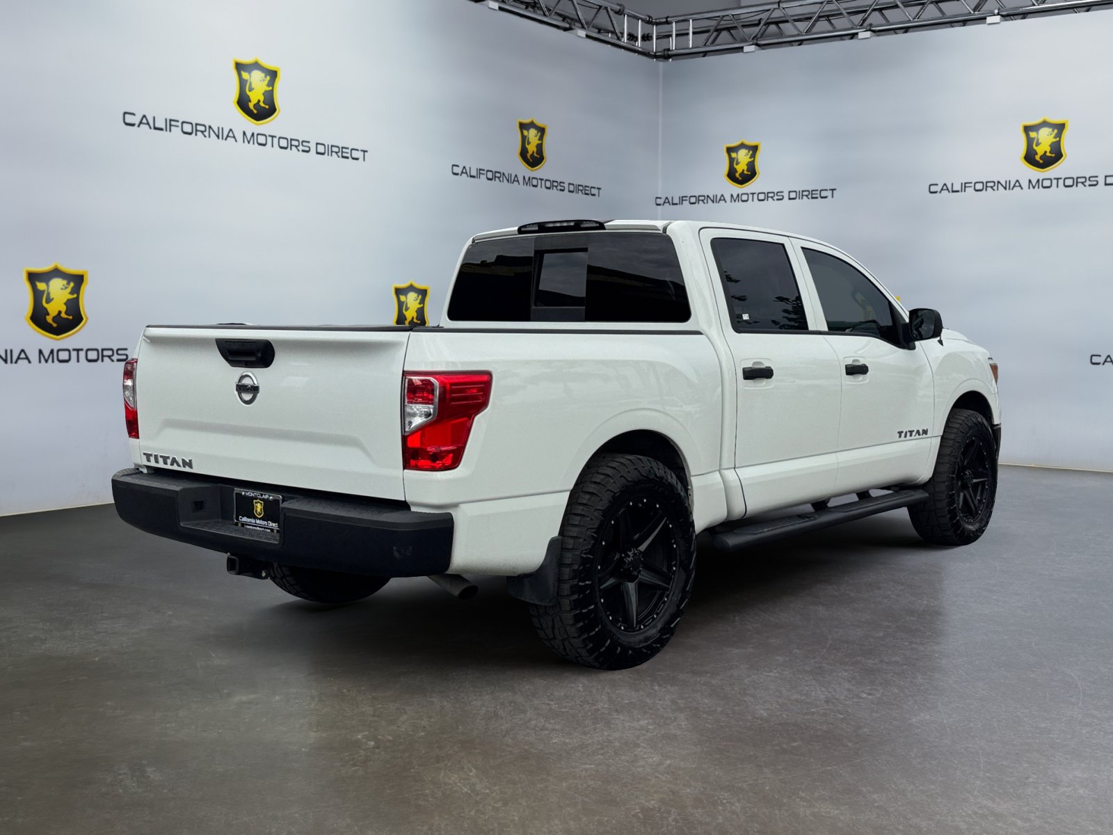 Used 2018 Nissan Titan S w/ S Utility Package RWD image 5