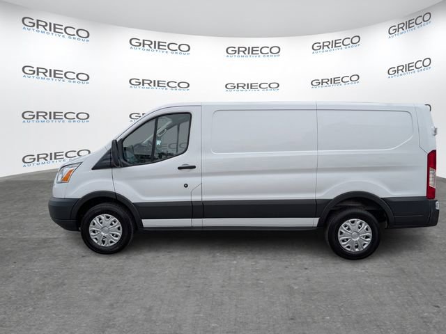 Used 2019 Ford Transit 250 130 Low Roof image 4