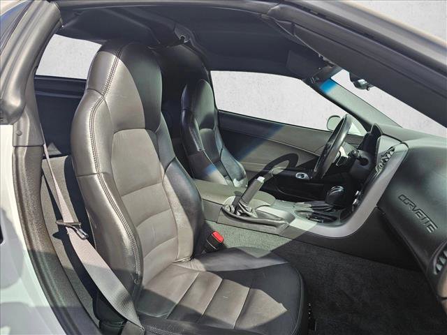 Used 2007 Chevrolet Corvette Coupe RWD image 12
