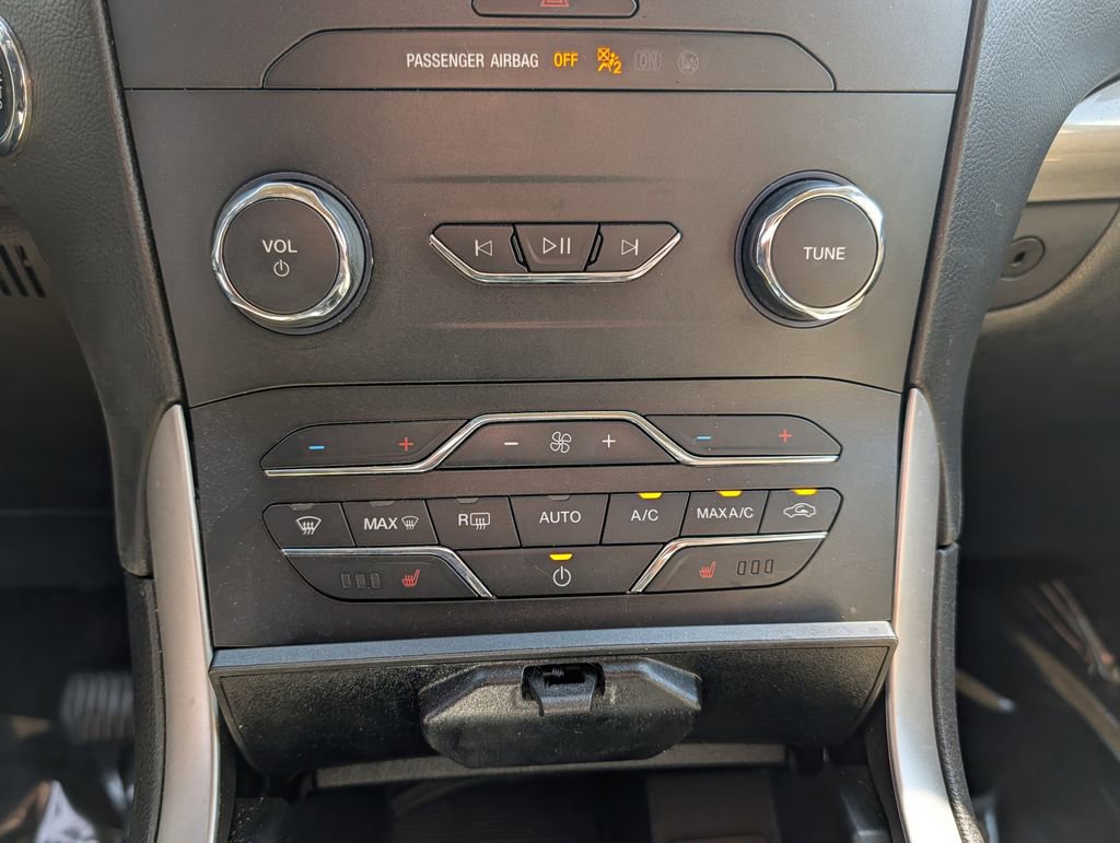 Used 2020 Ford Edge SEL w/ Convenience Package image 23
