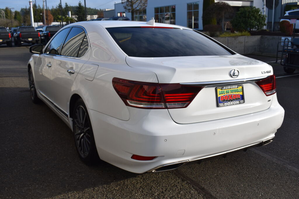 Used 2014 Lexus LS 460 AWD image 7
