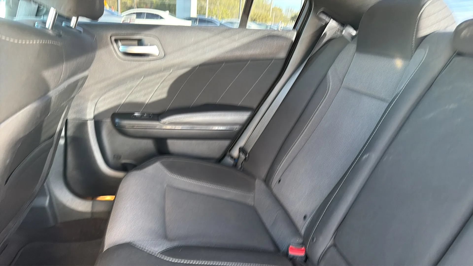 Used 2019 Dodge Charger SXT w/ Blacktop Package RWD image 39