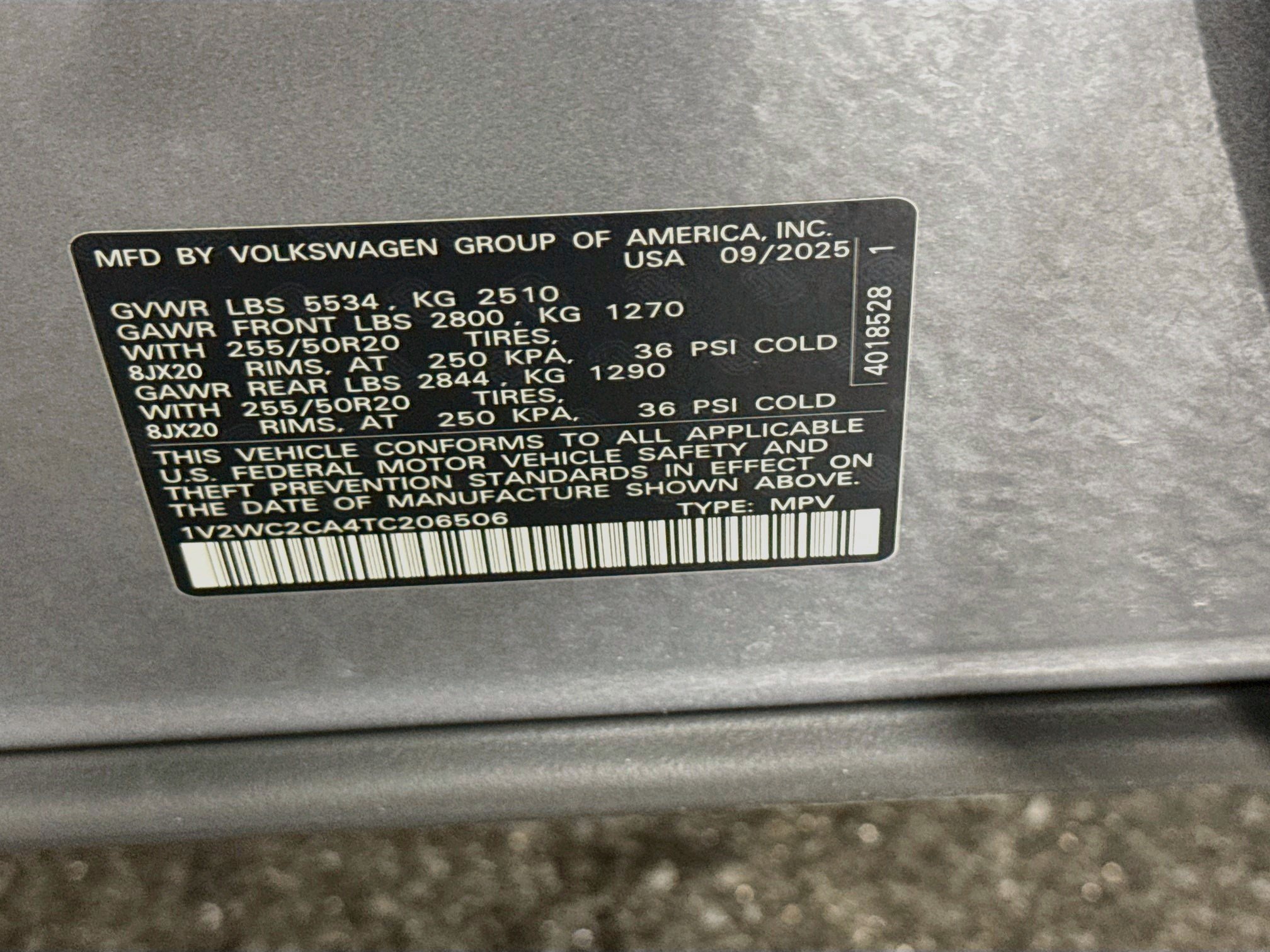 Used 2026 Volkswagen Atlas Cross Sport SE FWD image 40
