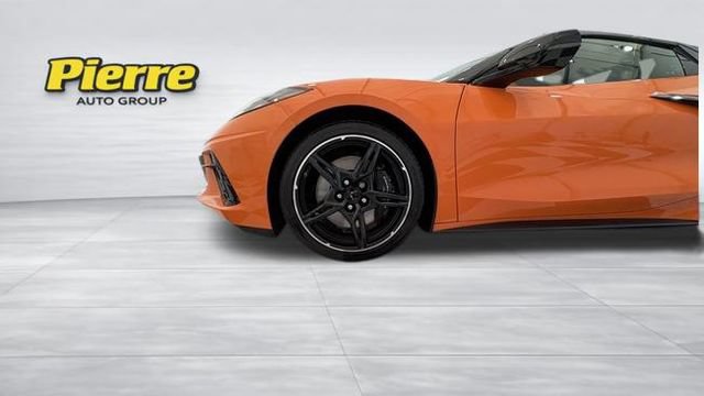 Used 2023 Chevrolet Corvette Stingray Preferred Conv w/ Z51 Performance Package RWD image 10