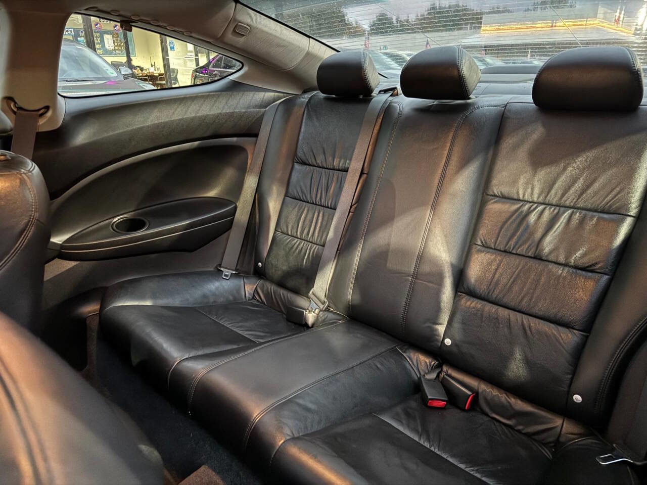 Used 2011 Honda Accord EX-L image 10