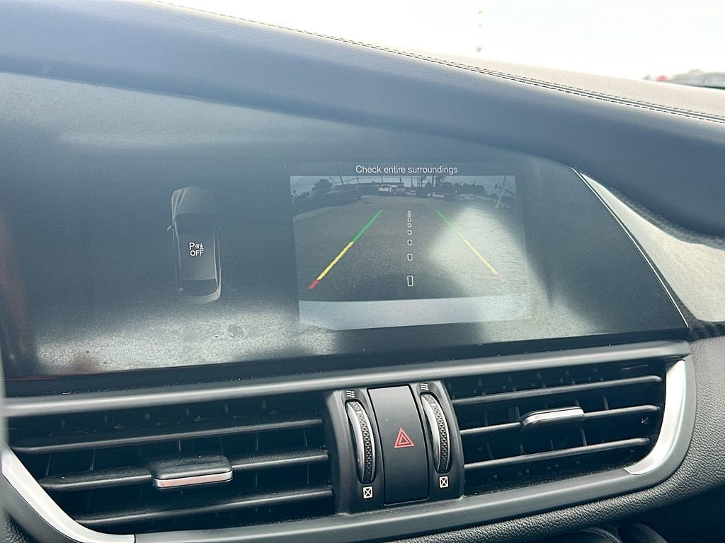 Used 2019 Alfa Romeo Giulia Ti image 23