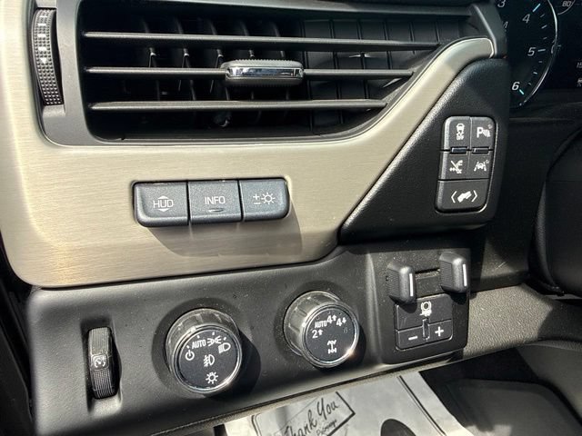 Used 2018 GMC Yukon Denali w/ Denali Ultimate Package AWD/4WD image 22