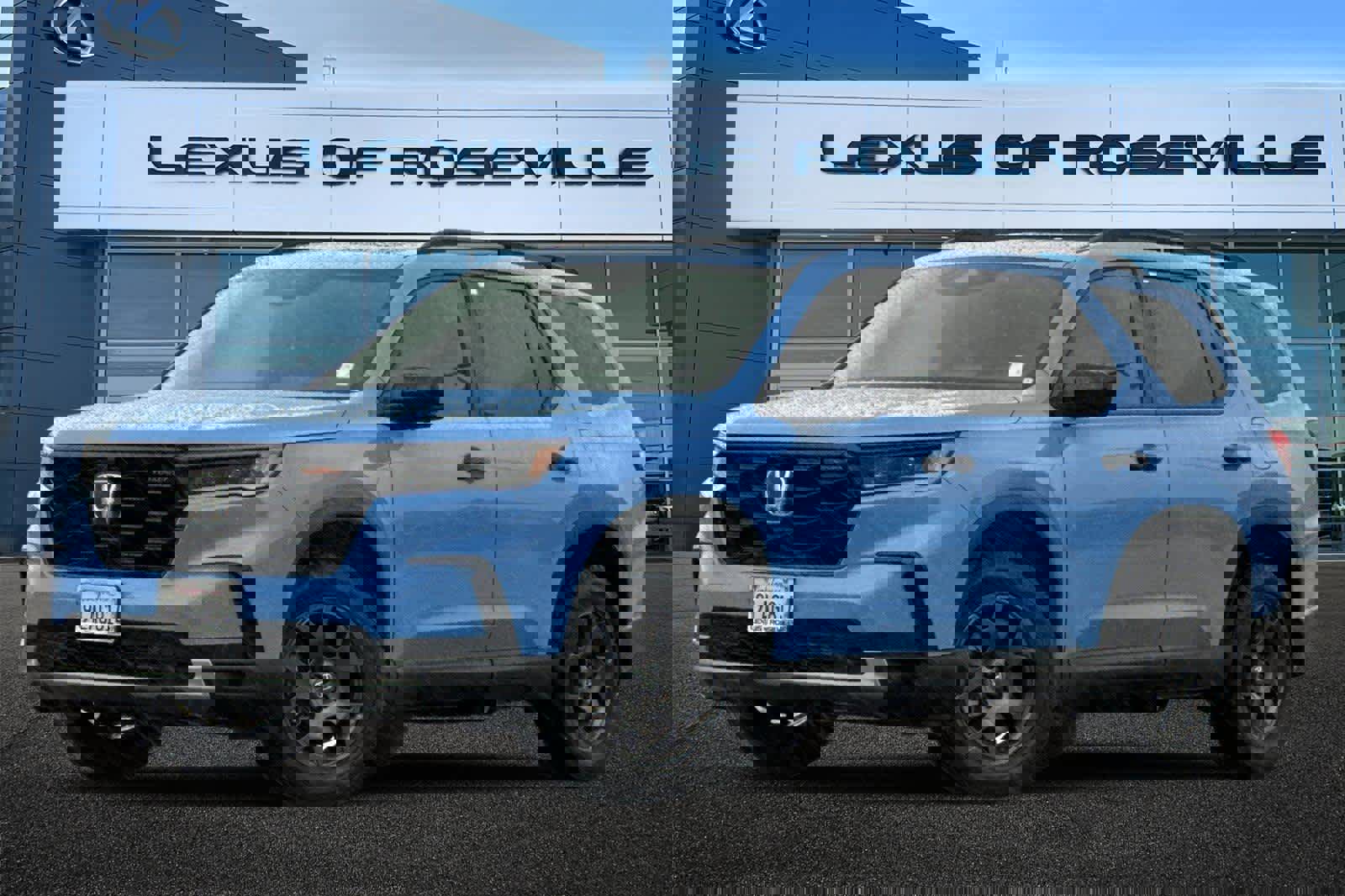 Used 2024 Honda Pilot TrailSport image 1