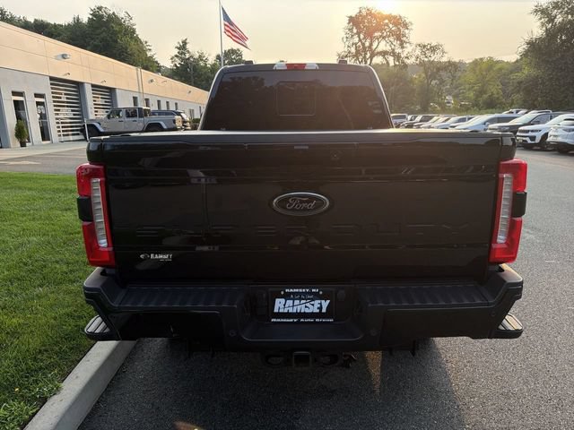 Used 2024 Ford F350 Lariat w/ Lariat Ultimate Package AWD/4WD image 26
