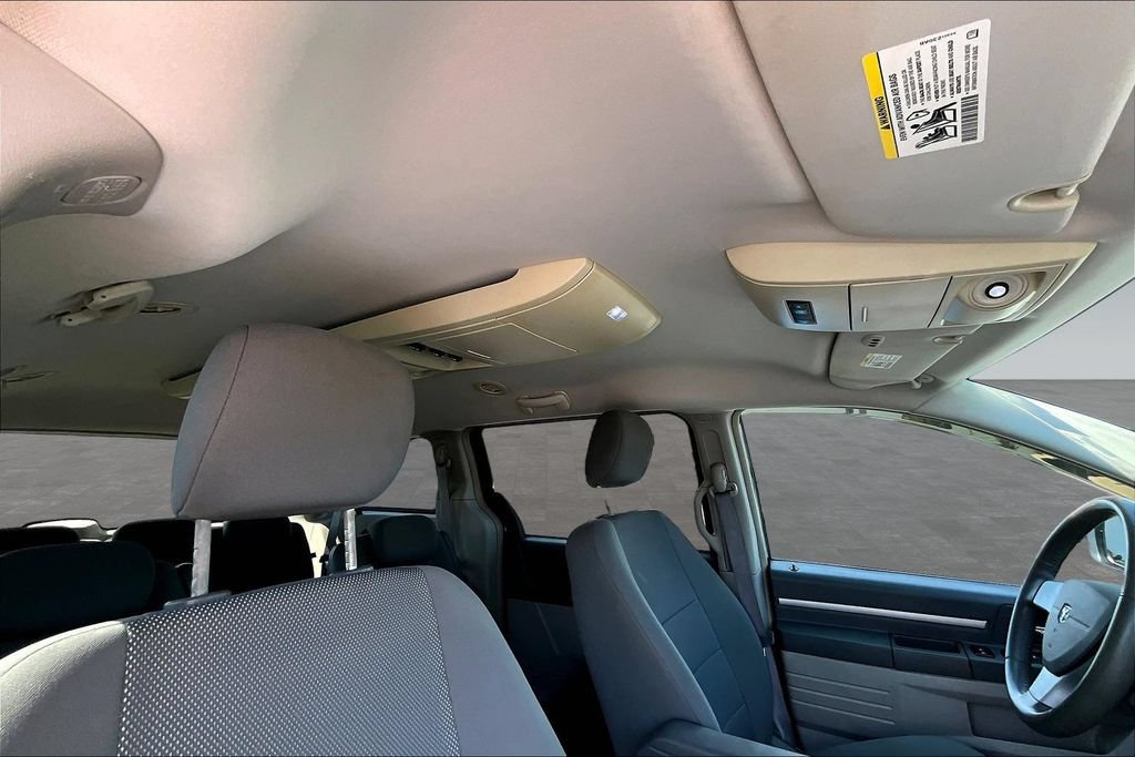Used 2009 Dodge Grand Caravan SXT FWD image 11
