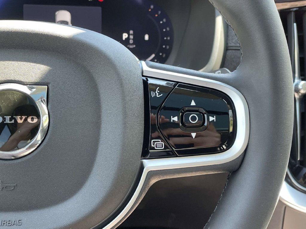 New 2026 Volvo XC90 B6 Ultra w/ Protection Package AWD/4WD image 38