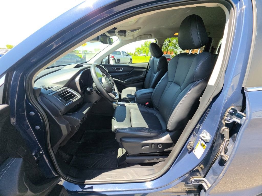 Used 2023 Subaru Ascent Limited AWD/4WD image 14