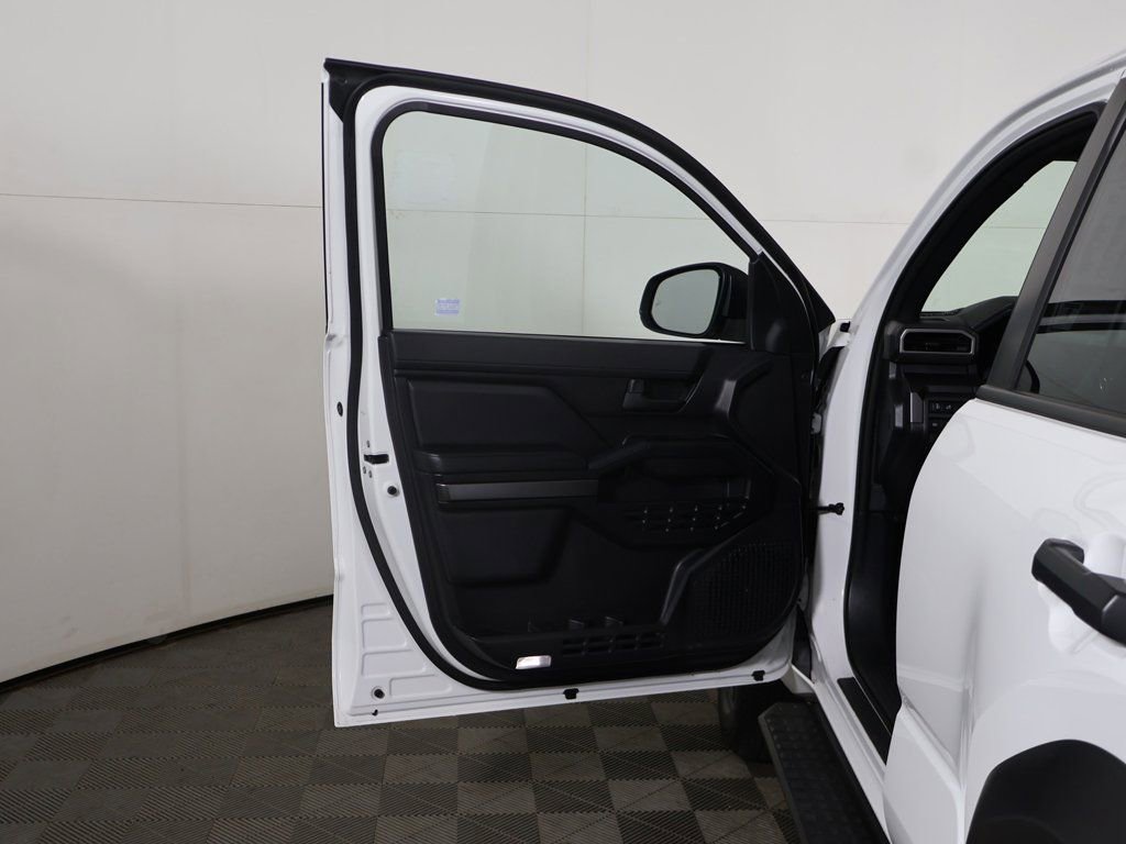 Used 2025 Toyota 4Runner SR5 image 17