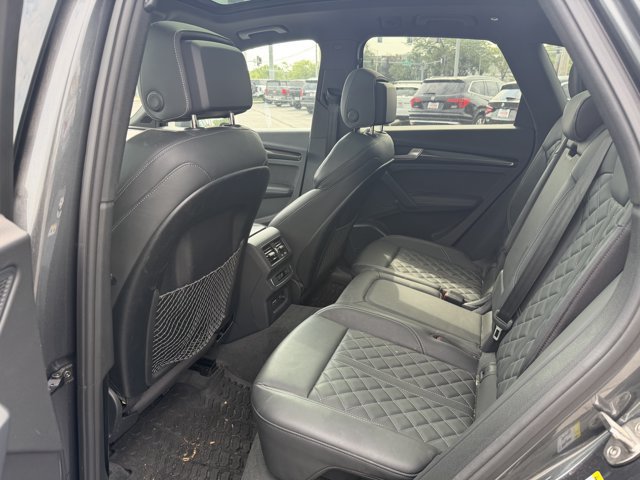 Used 2023 Audi SQ5 Premium Plus w/ Premium Plus Package AWD/4WD image 4