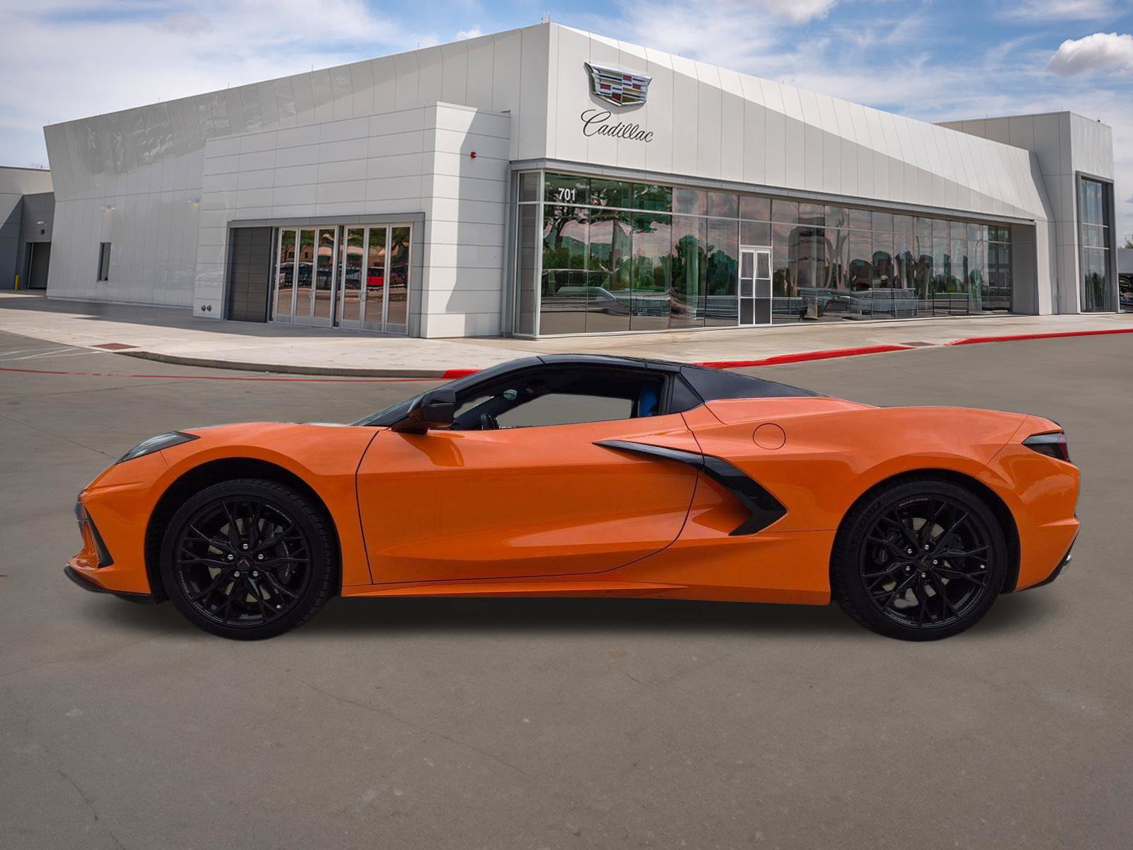Used 2024 Chevrolet Corvette Stingray Premium Conv w/ Z51 Performance Package RWD image 3