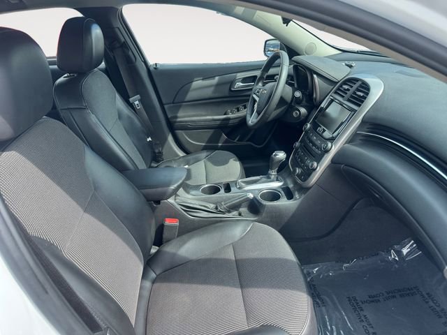 Used 2014 Chevrolet Malibu LT image 14