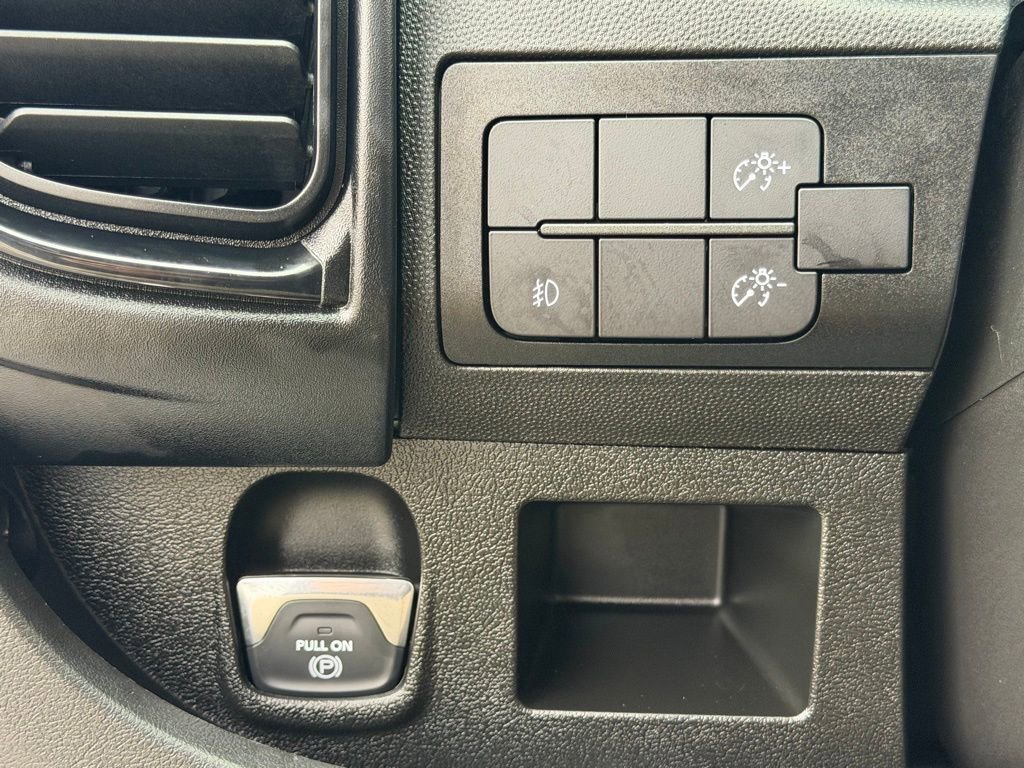 Used 2025 RAM ProMaster 1500 w/ Convenience Group image 24