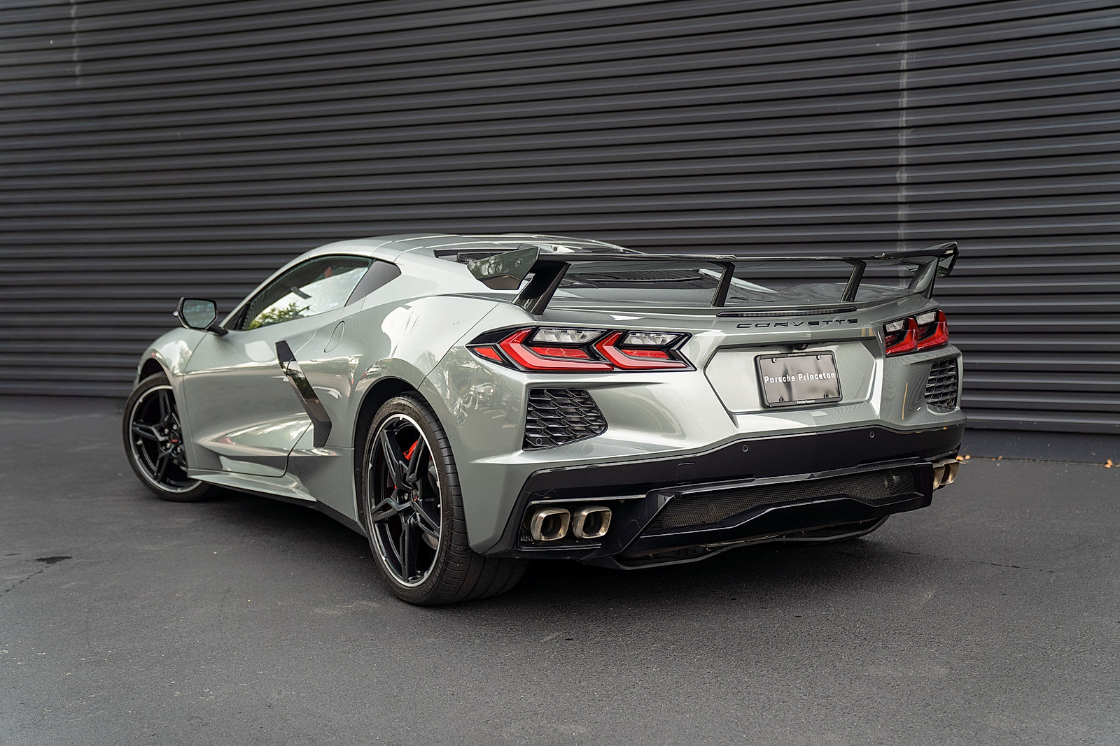 Used 2022 Chevrolet Corvette Stingray Preferred Cpe w/ 2LT RWD image 3