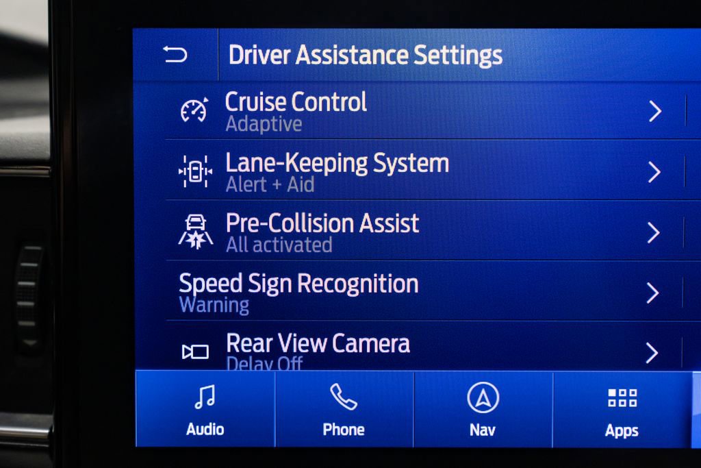 Used 2020 Ford Explorer XLT w/ Equipment Group 202A image 19