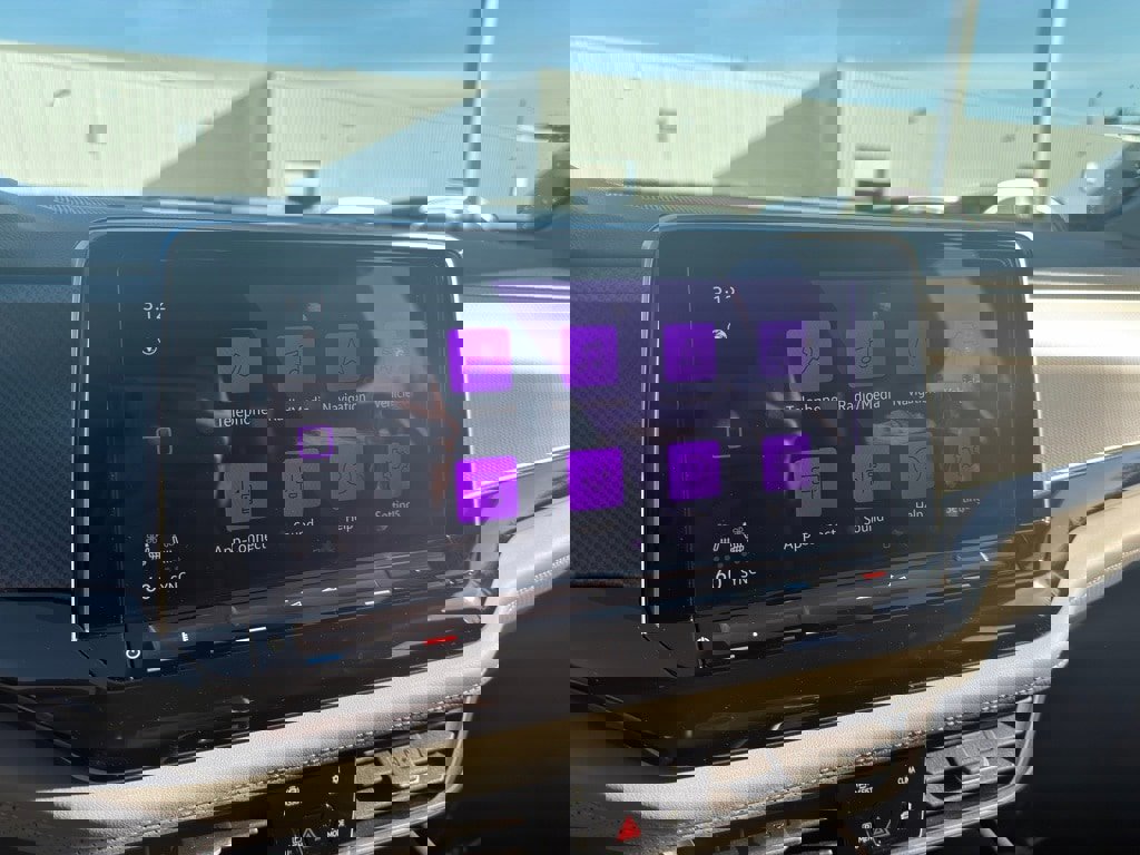 Used 2025 Volkswagen Atlas Peak Edition SE image 22