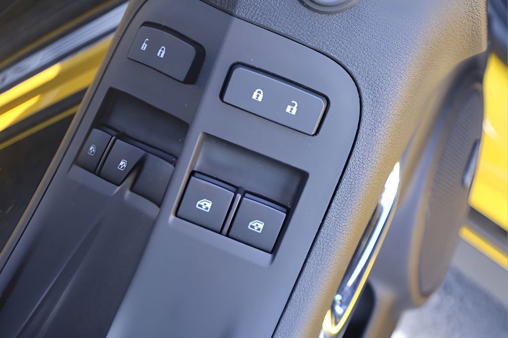 Used 2013 Chevrolet Camaro ZL1 RWD image 13