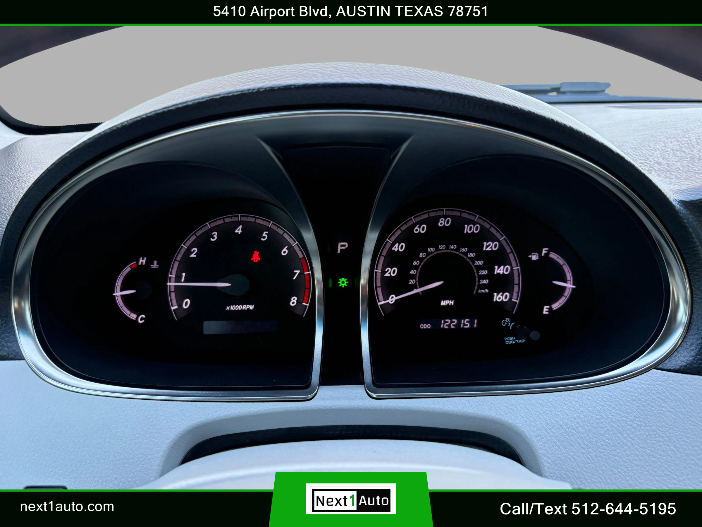 Used 2012 Toyota Avalon Limited image 21