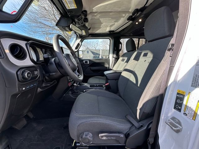 Used 2024 Jeep Wrangler Willys 4xe image 23