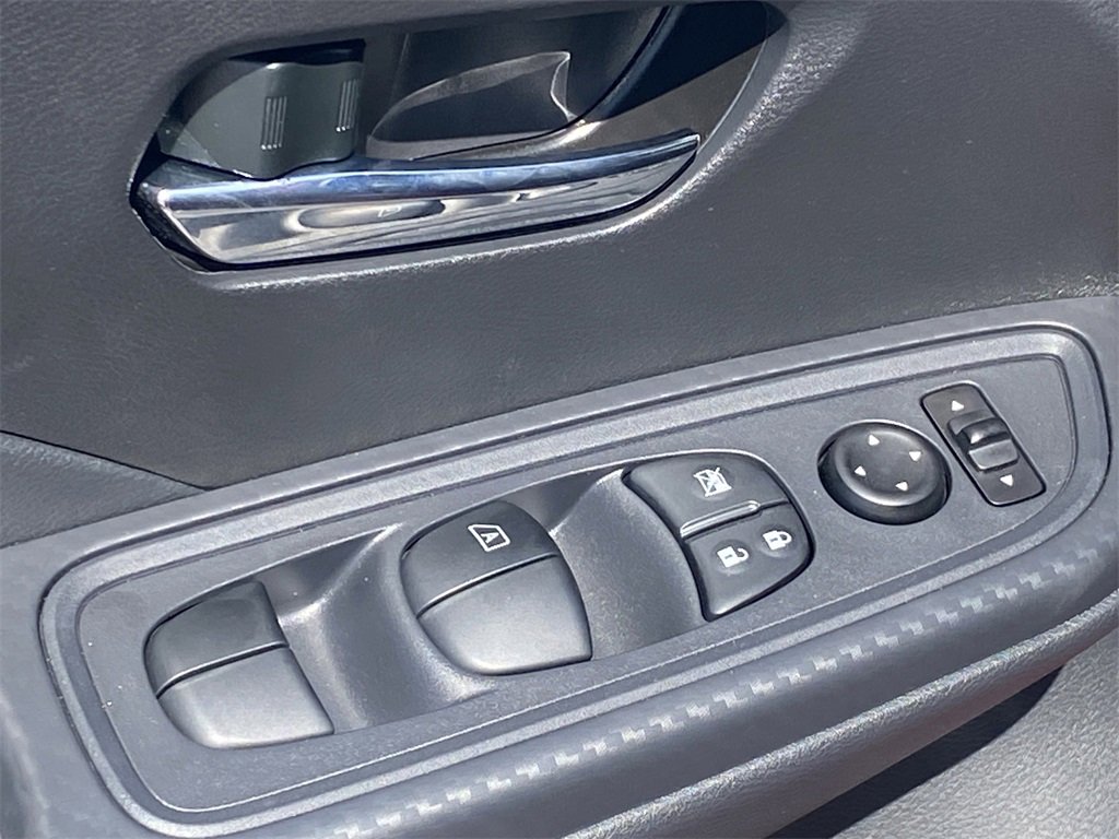 New 2025 Nissan Versa SV w/ Trunk Package image 15