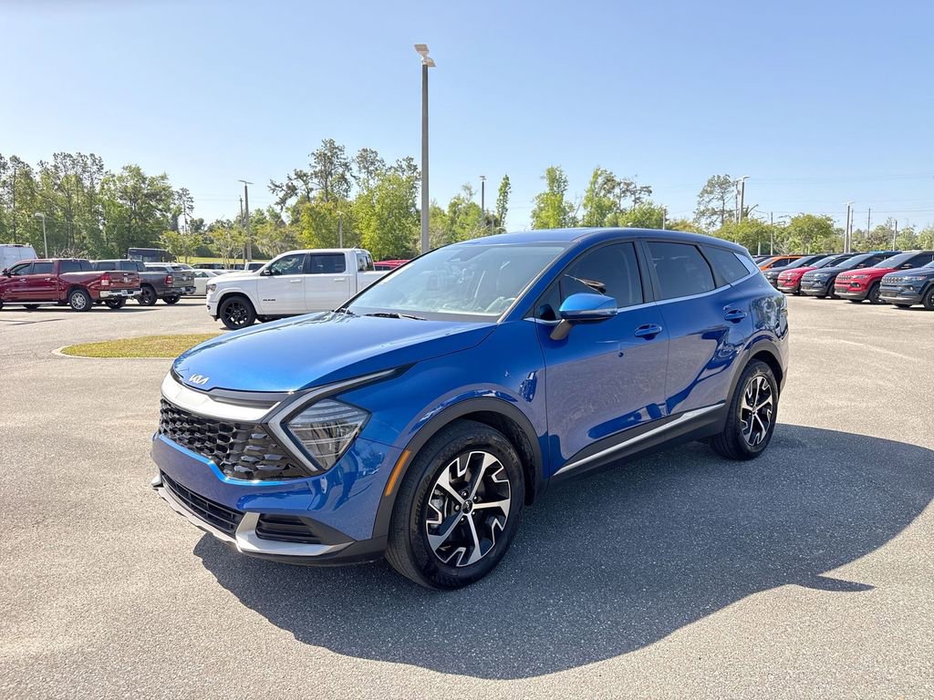 Used 2025 Kia Sportage EX image 7