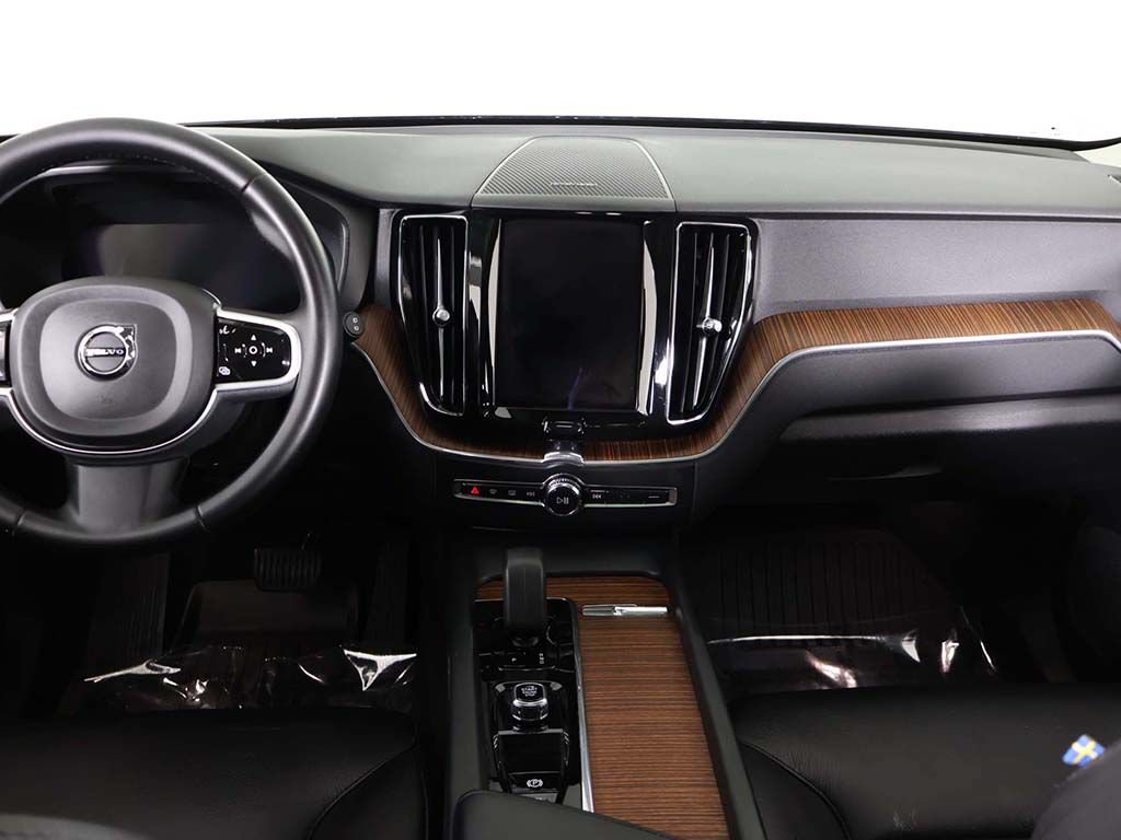 Used 2023 Volvo XC60 B5 Plus w/ Climate Package AWD/4WD image 42