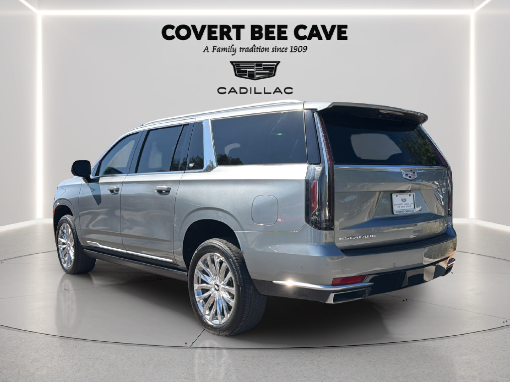 Used 2023 Cadillac Escalade ESV Premium Luxury w/ Performance Package RWD image 5