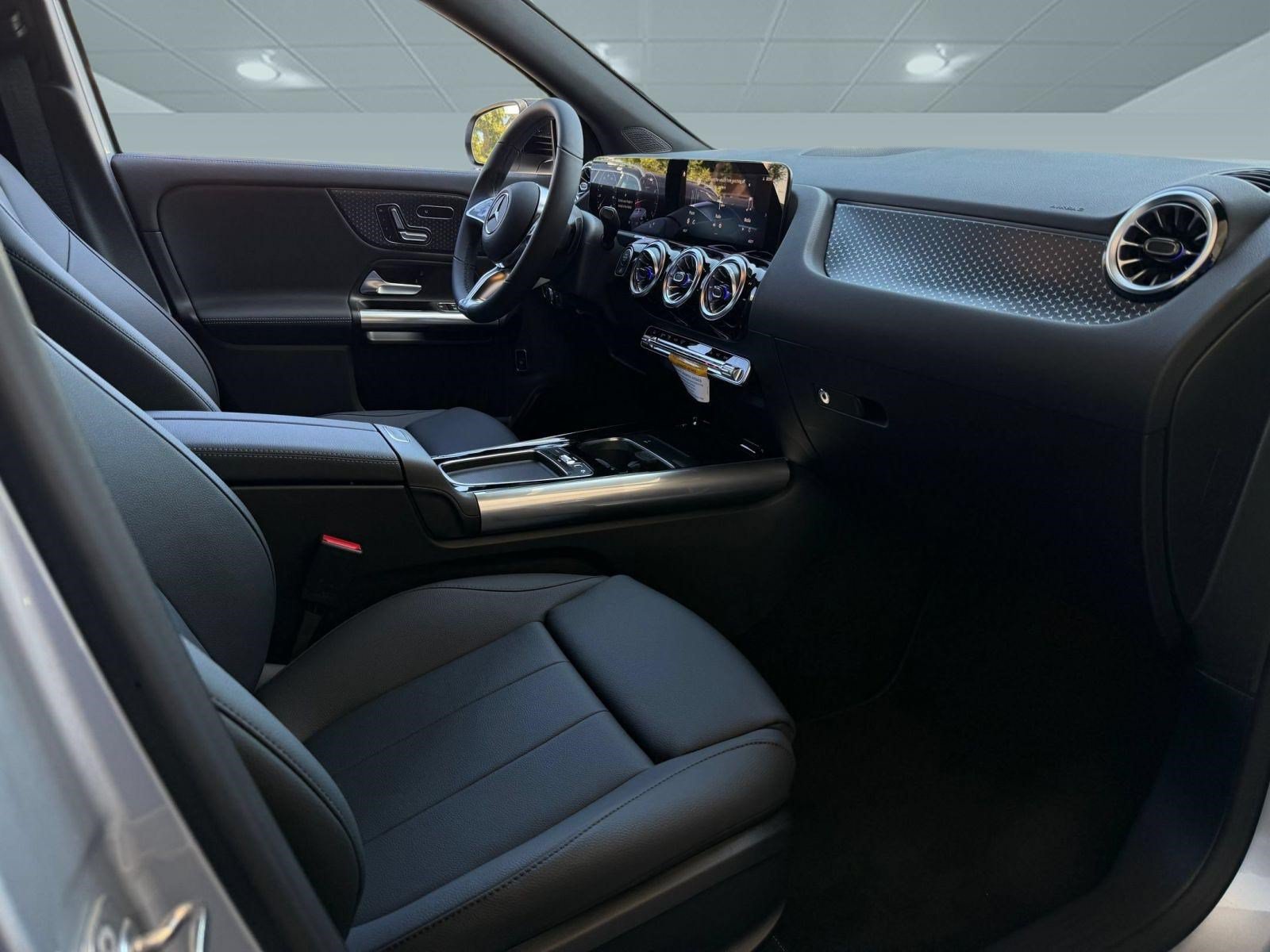 Used 2026 Mercedes-Benz GLA 250 image 18