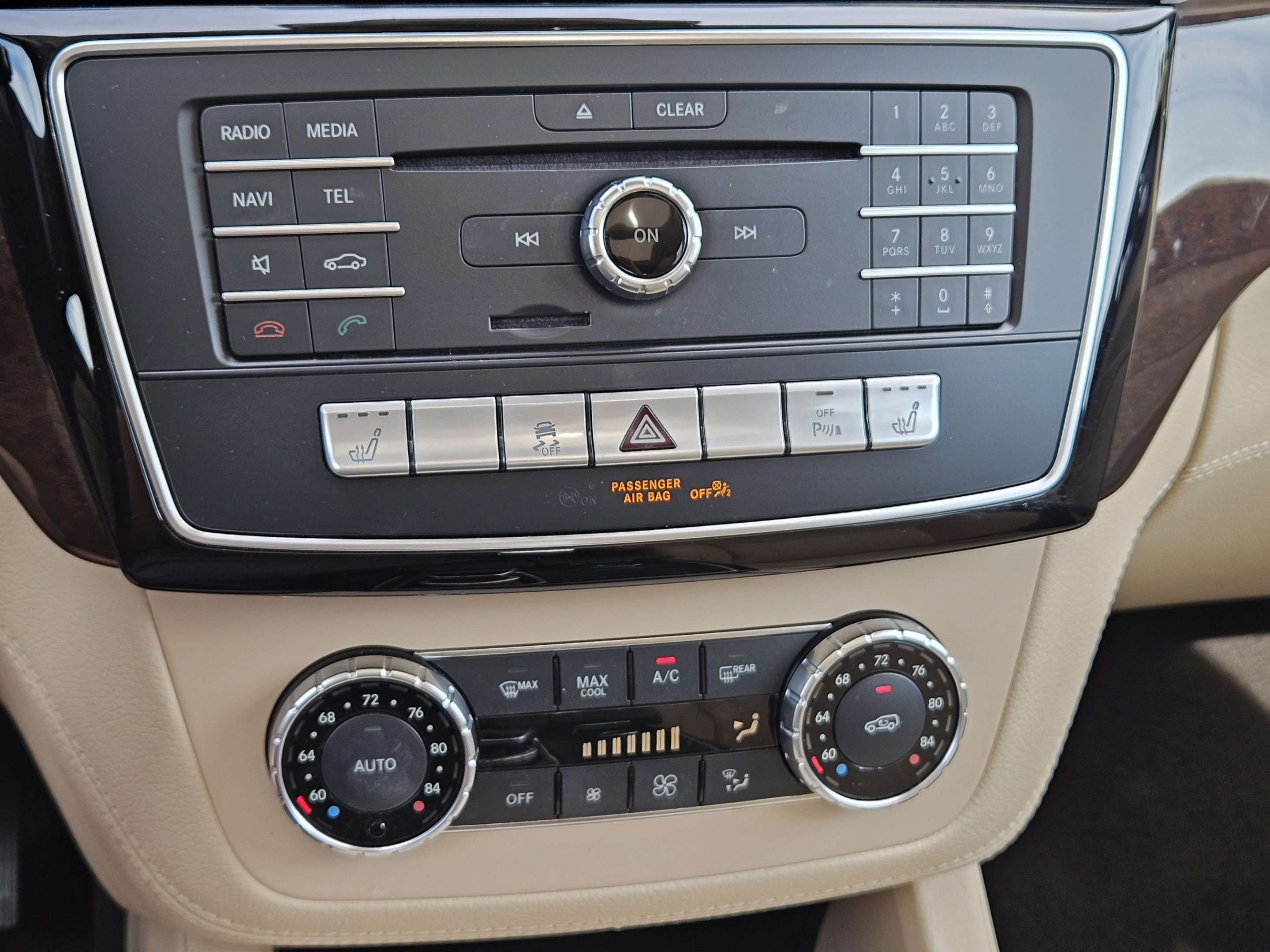 Used 2018 Mercedes-Benz GLE 350 4MATIC image 15