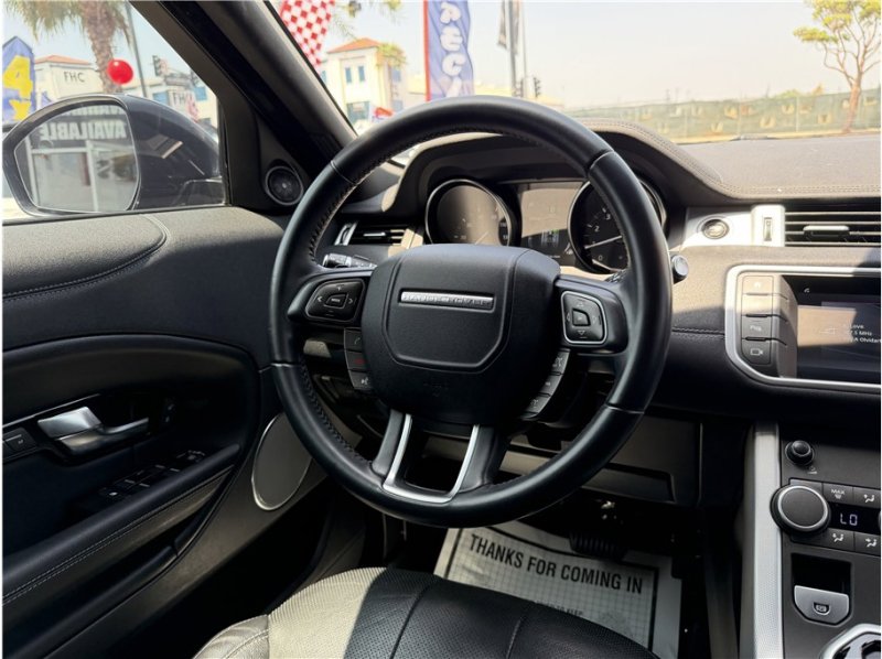 Used 2018 Land Rover Range Rover Evoque SE AWD/4WD image 35