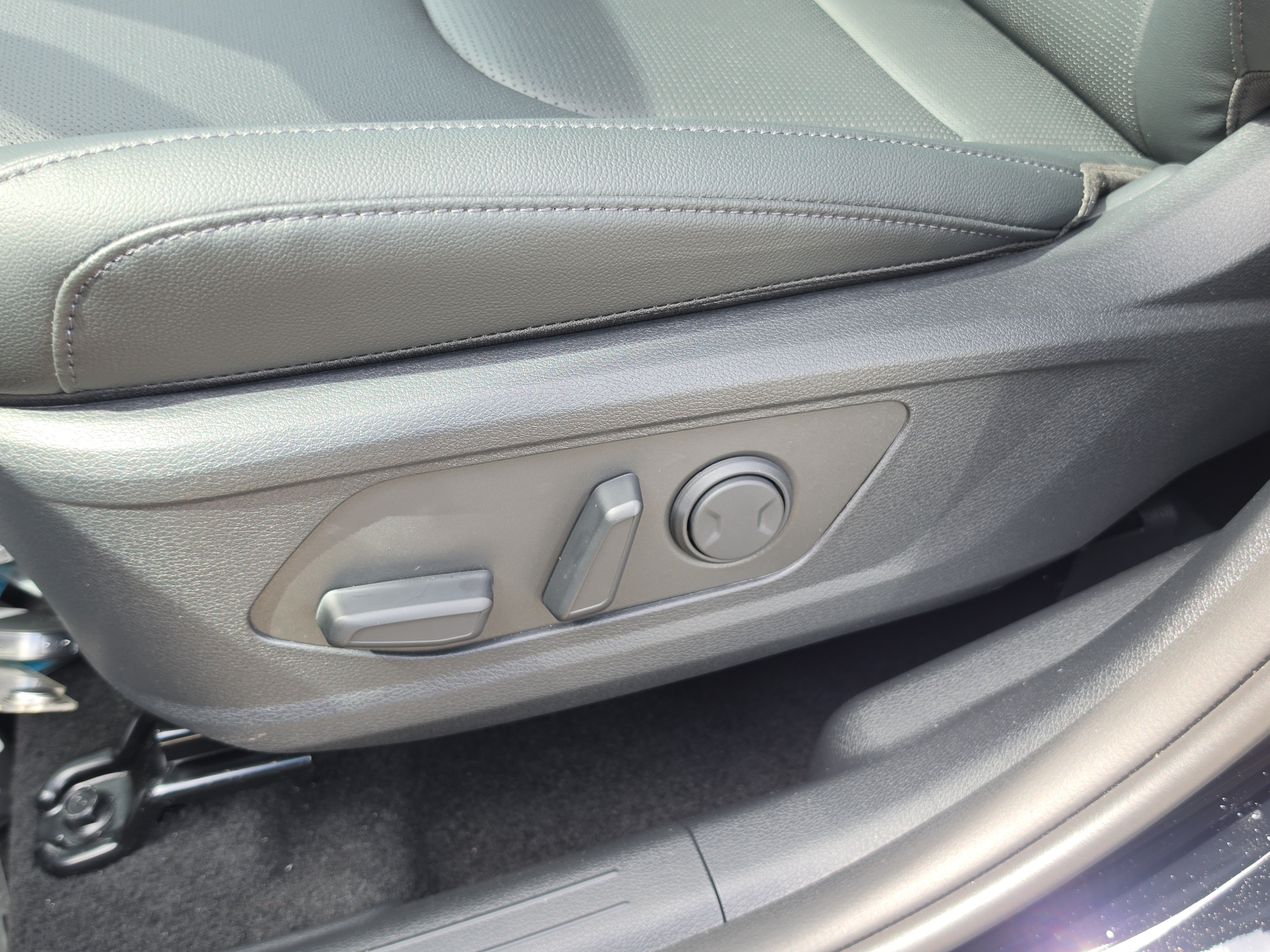 New 2027 Kia Sportage EX FWD image 21