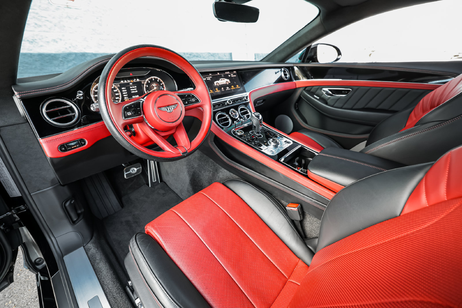 Certified 2024 Bentley Continental GT AWD/4WD image 30