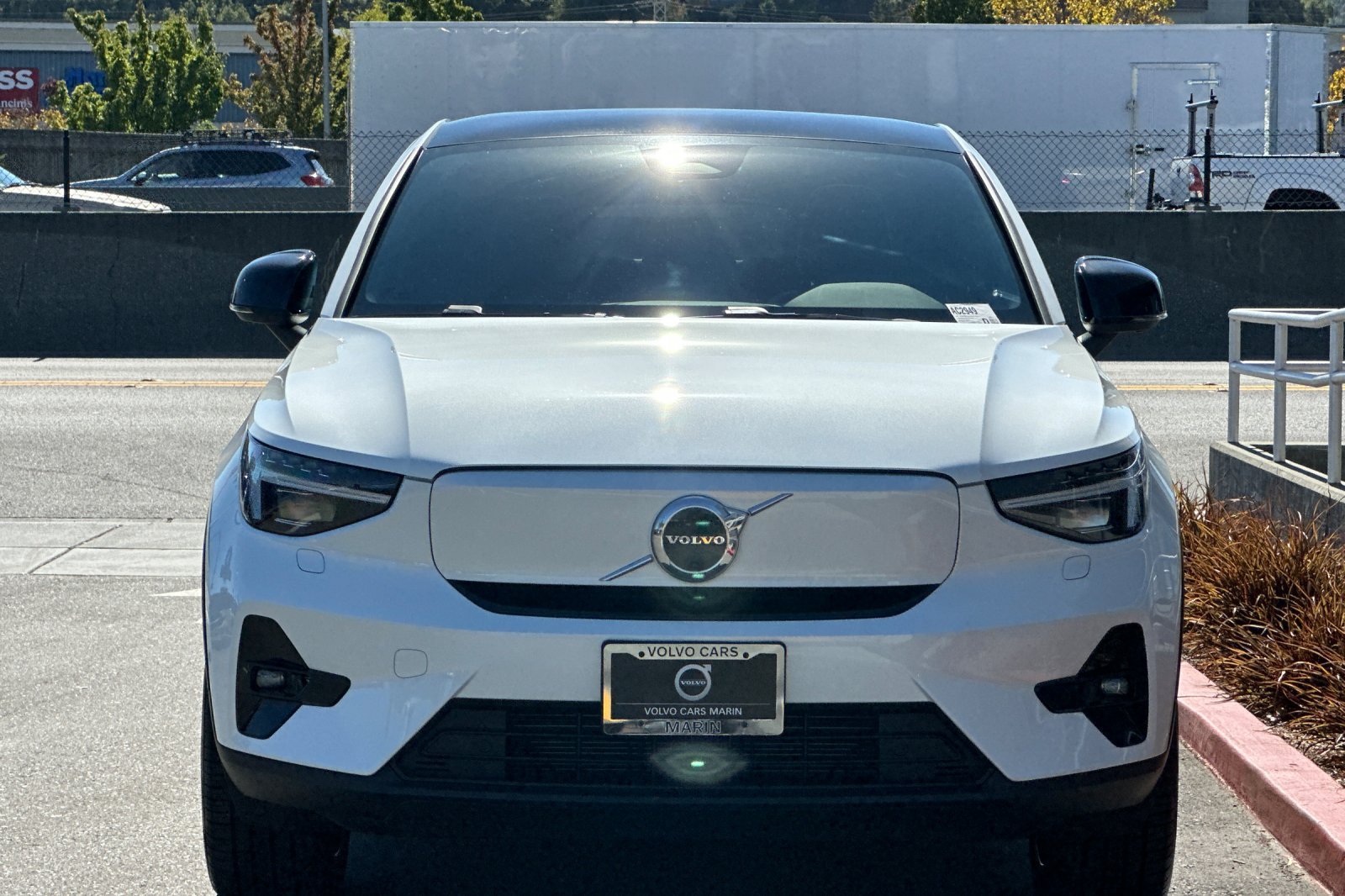 Certified 2023 Volvo C40 P8 Recharge Ultimate w/ Protection Package Premier AWD/4WD image 11