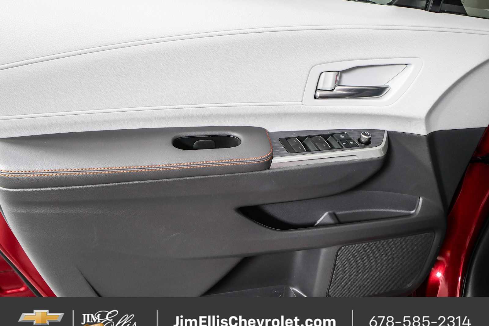 Used 2021 Toyota Sienna XSE w/ XSE Plus Package FWD image 6