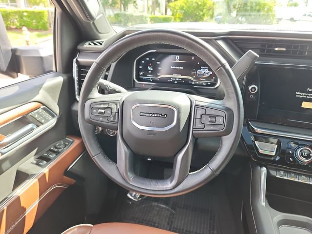 Certified 2024 GMC Sierra 3500 Denali Ultimate AWD/4WD image 13